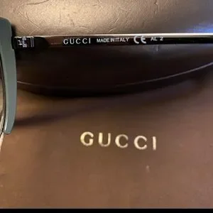 Gucci | Accessories | Authentic Gucci Sunglasses Gg 298s  display picture 3